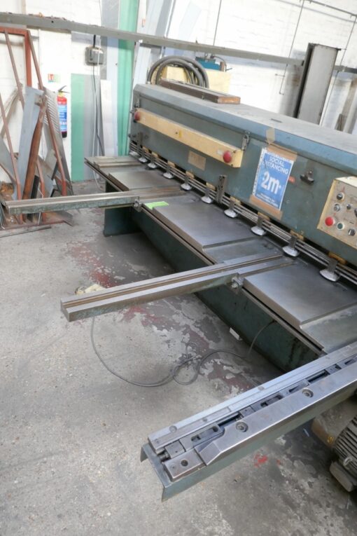 Amada M2545 Mechanical Shear - Image 4