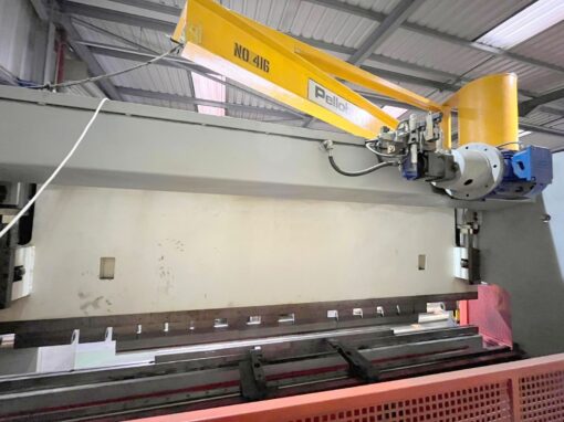 Edwards Pearson PR6 150/4100 CNC Downstroke Pressbrake - Image 3