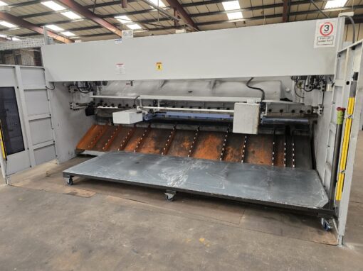 Ermaksan CNC HVR 4100-6 Hydraulic Shear - Image 3