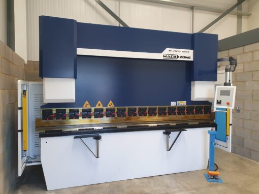 MZ NC 3 Axis CNC Pressbrakes from 1.5m x 40tons